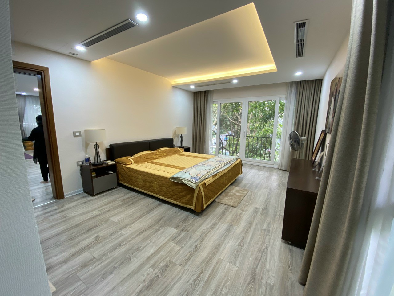 Biệt thự Đơn lập 324m2,full đồ đẹp bên khu Vườn Mai Ecopark cần bán 5