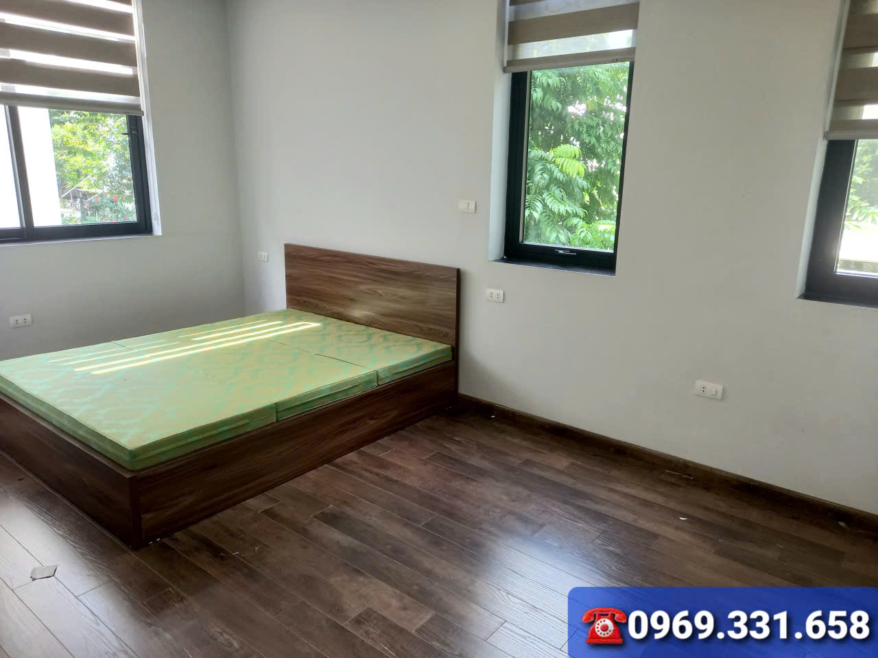 Biệt thự sân vườn rộng,3 phòng ngủ,full đồ. giá rẻ bên khu Marina Ecopark cho thuê 10
