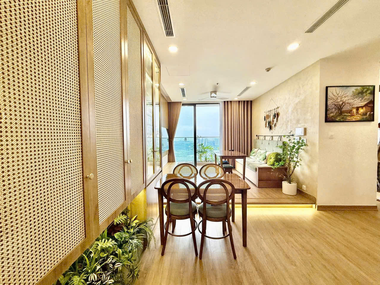 Căn hộ 78m2,2 phòng ngủ, đầy đủ đồ tòa Solforest Ecopark cần bán 1