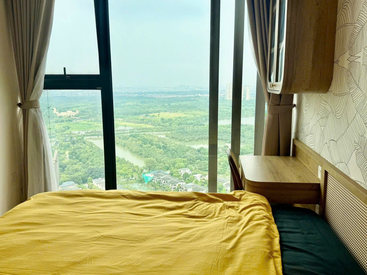 Căn hộ 78m2,2 phòng ngủ, đầy đủ đồ tòa Solforest Ecopark cần bán 4