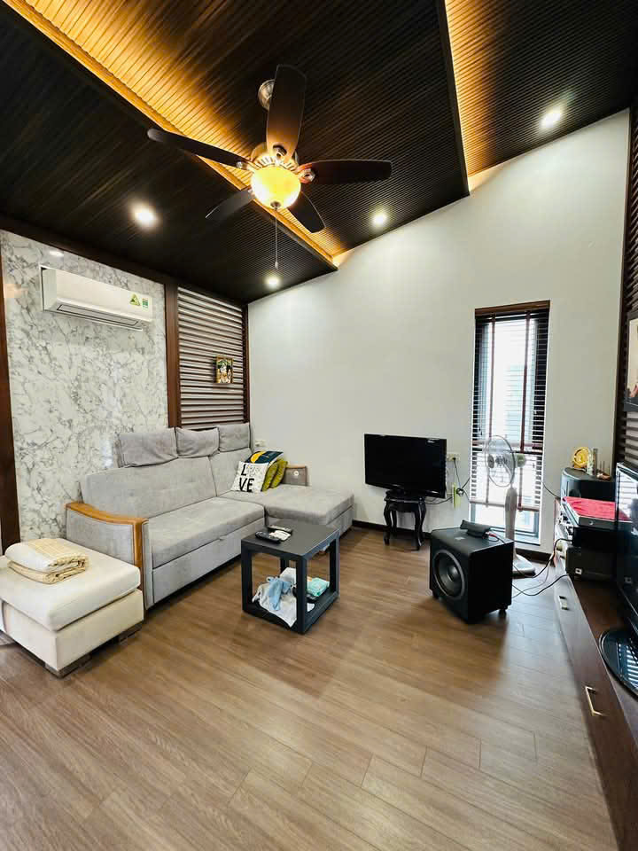Chính chủ cần bán căn biệt thự song lập,đầy đủ đồ bên Mimosa Ecopark 4