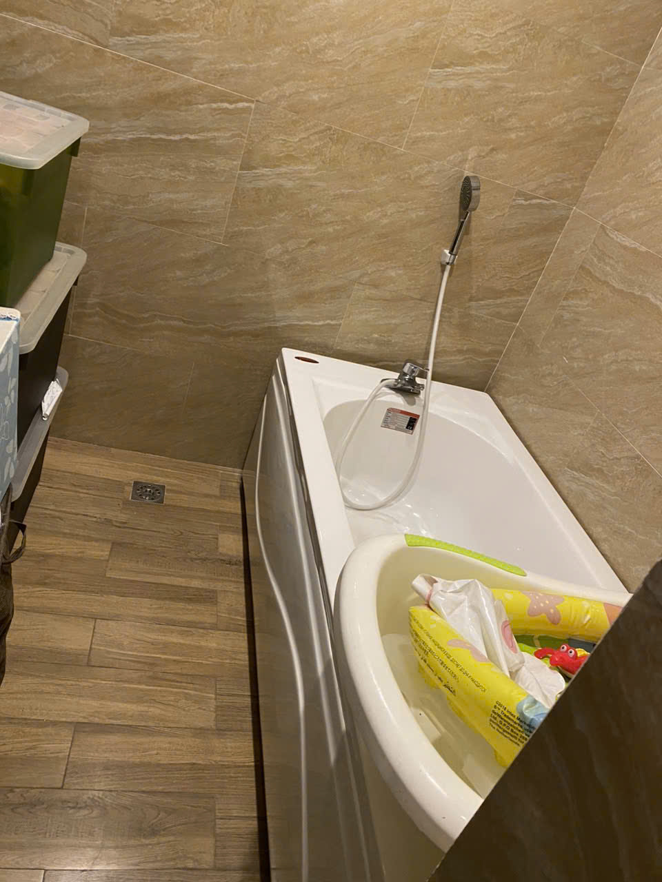 Chính chủ gửi bán căn BTĐL 327m2,full đồ bên khu Vườn Mai Ecopark 8