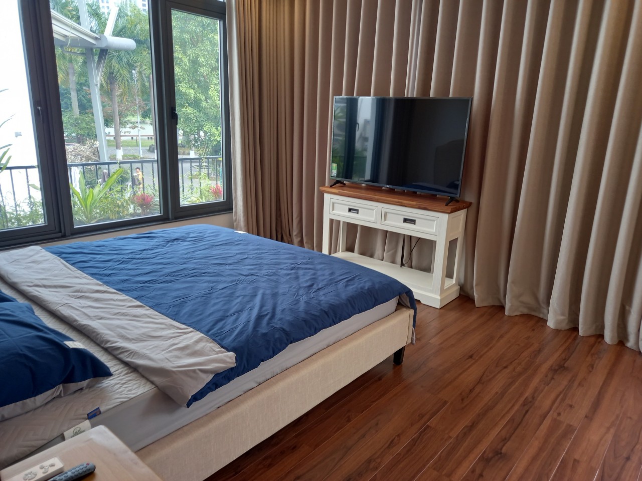 Cho thuê biệt thự đẹp hiện đại tại Marina , 5 phòng ngủ đầy đủ nội thất 9