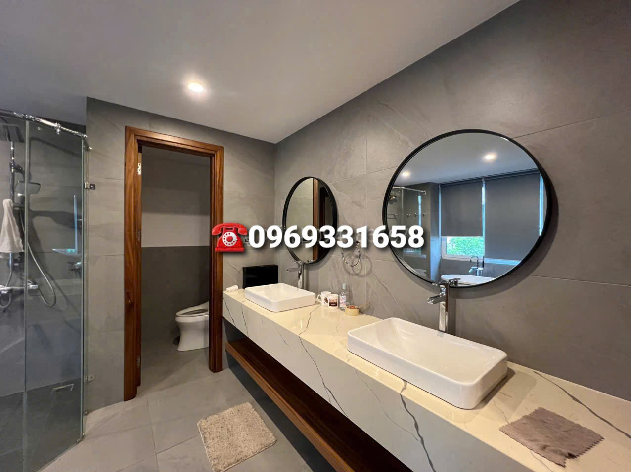 Cho thuê căn Biệt Thự nhà phố thương mại 4 phòng ngủ,đầy đủ đồ bên Mimosa Ecopark 10