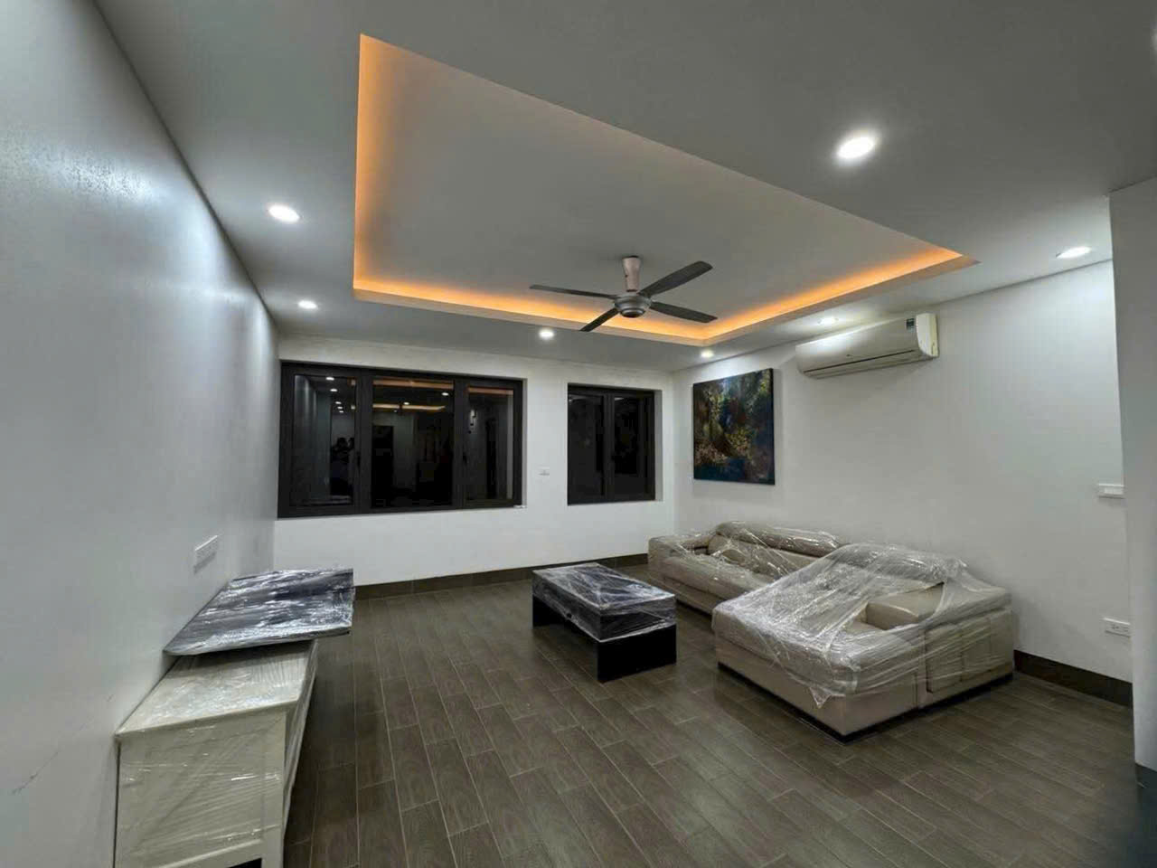 Nhà phố 100m2, full đồ bên khu hảo nguyên Ecopark cần cho thuê 8