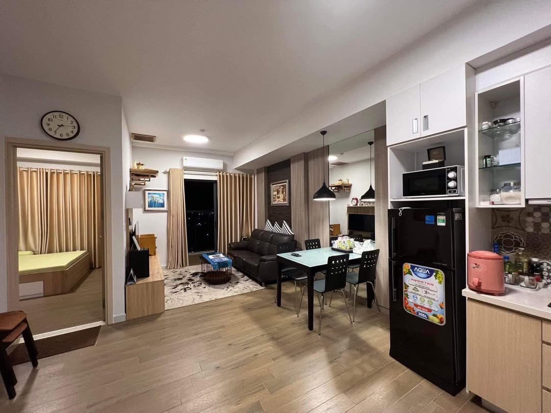 Bán căn hộ 53m , 2 phòng ngủ 1 vệ sinh tòa westbay C
