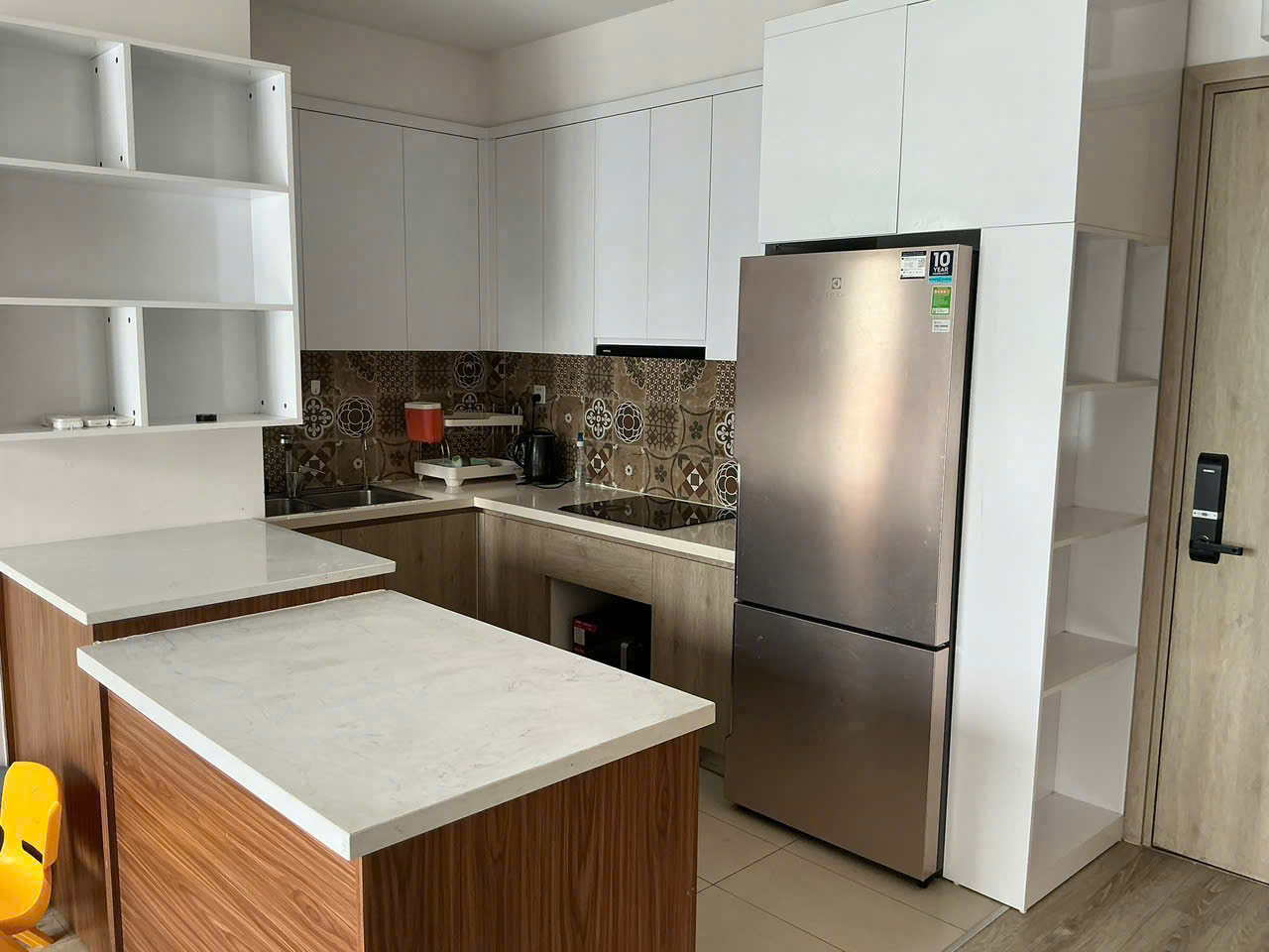 Bán căn hộ 58m tầng cao hướng Nam tại tòa Lake 1 Aquabay Ecopark