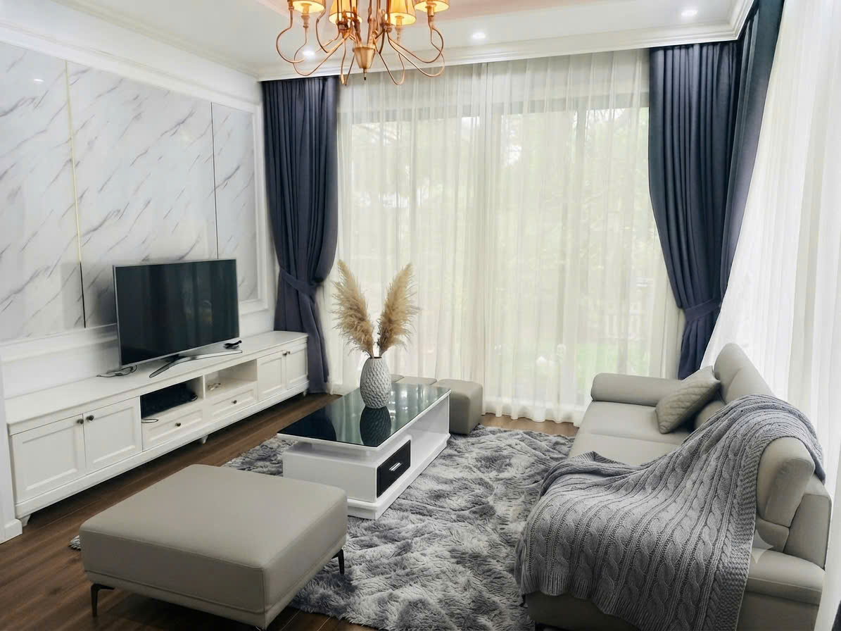 BIỆT THỰ MIMOSA ECOPARK – 5 PHÒNG NGỦ FULL ĐỒ CAO CẤP – GIÁ THUÊ CỰC TỐT