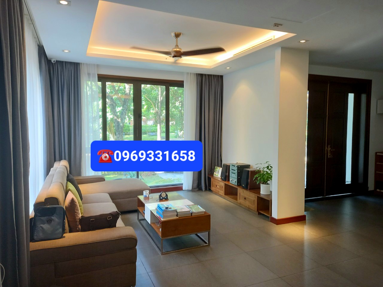 CHO THUÊ BIỆT THỰ SÂN VƯỜN 230M2,5 PHÒNG NGỦ,ĐỦ ĐỒ BÊN MIMOSA ECOPARK, HƯNG YÊN