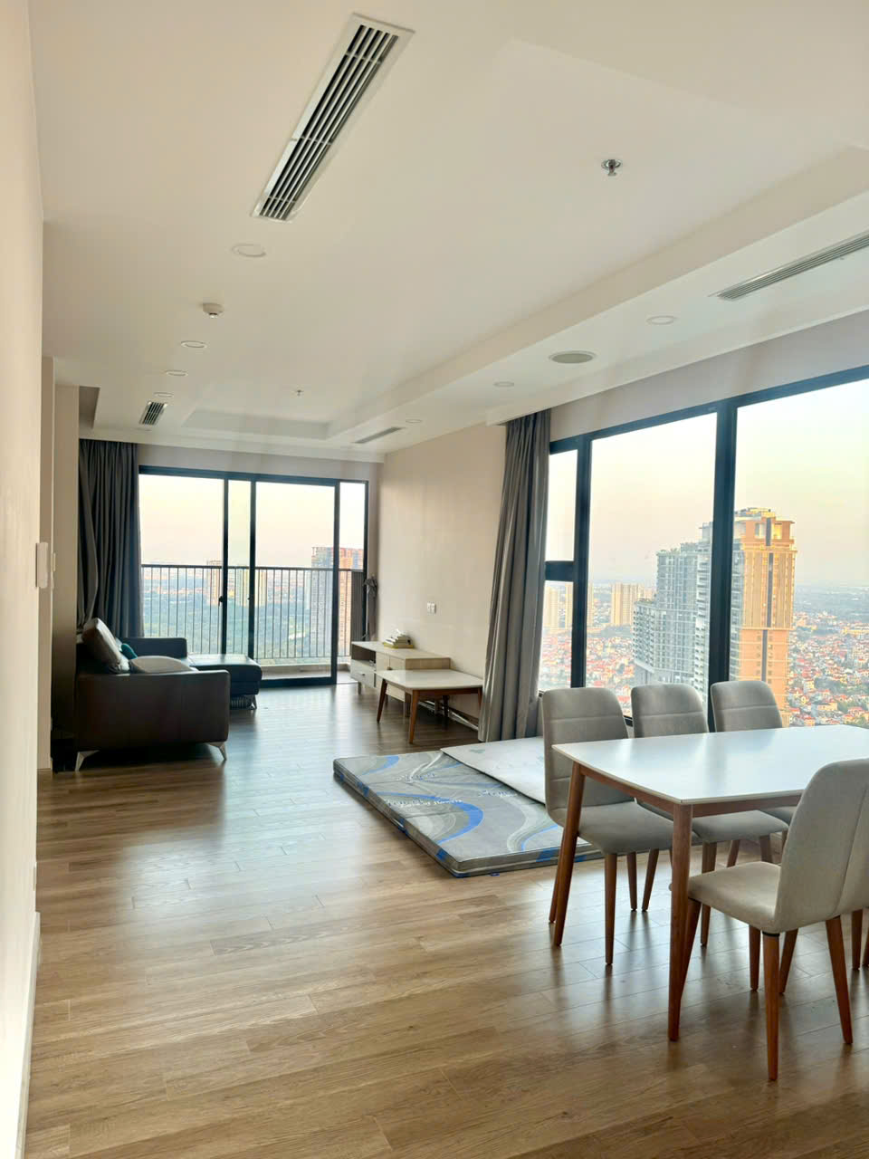 [CHO THUÊ] CĂN HỘ HAVEN PARK H1 – 3 PHÒNG NGỦ VIEW HỒ – FULL ĐỒ .GIÁ TỐT