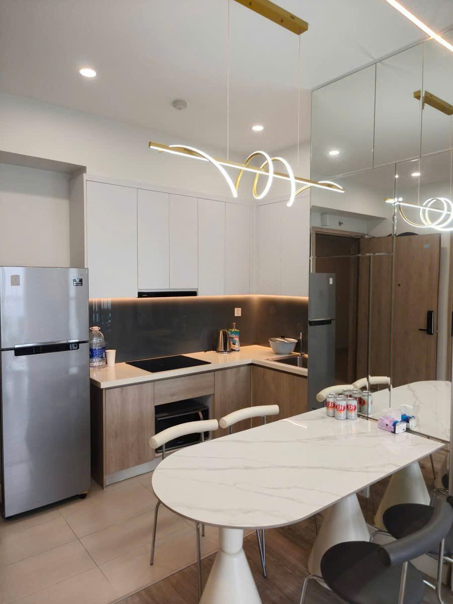 CHO THUÊ CĂN HỘ LAKE 1 AQUA BAY : 2PHÒNG NGỦ, VIEW TRỌN HỒ THIÊN NGA . GIÁ CỰC TỐT