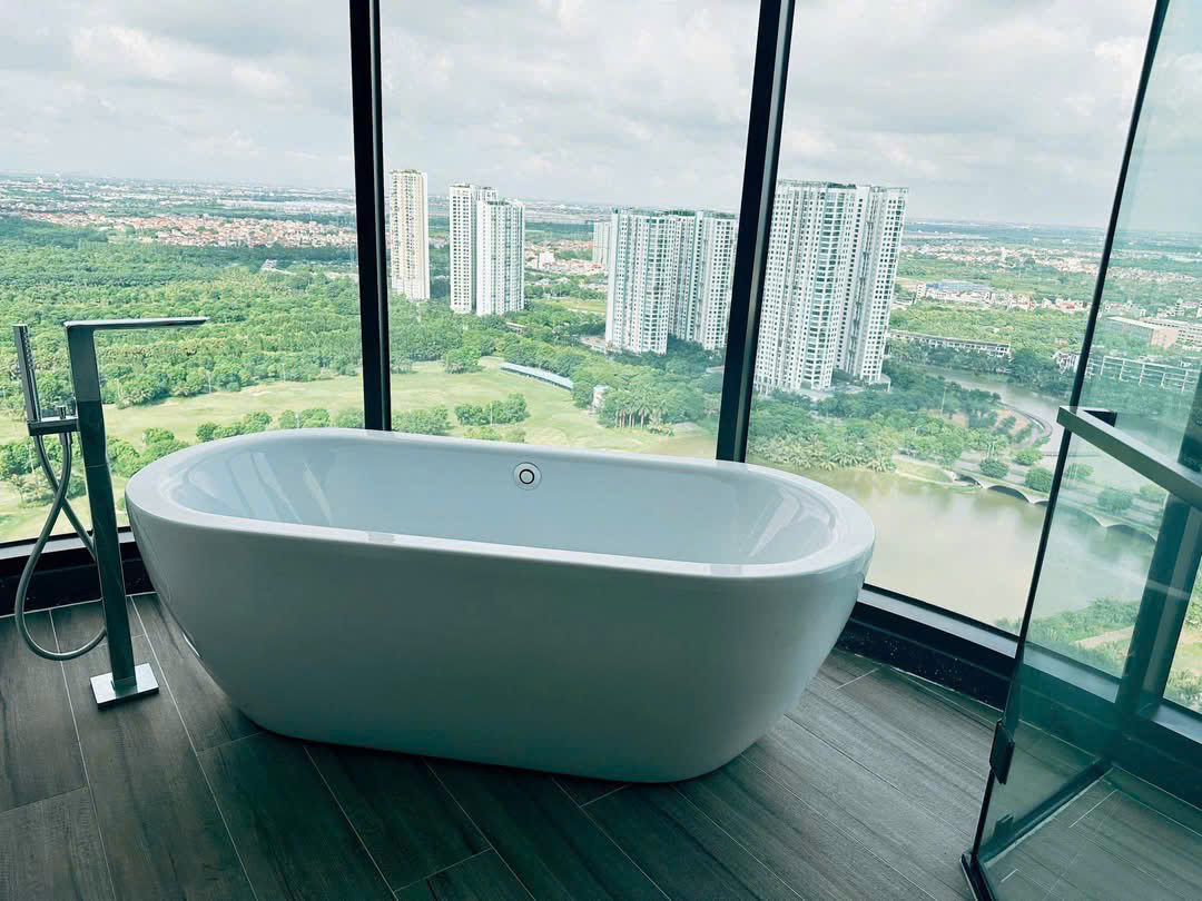 ĐẲNG CẤP SỐNG THƯỢNG LƯU – CHO THUÊ CĂN HỘ LANDMARK 3 PHÒNG NGỦ FULL DỒ CAO CẤP